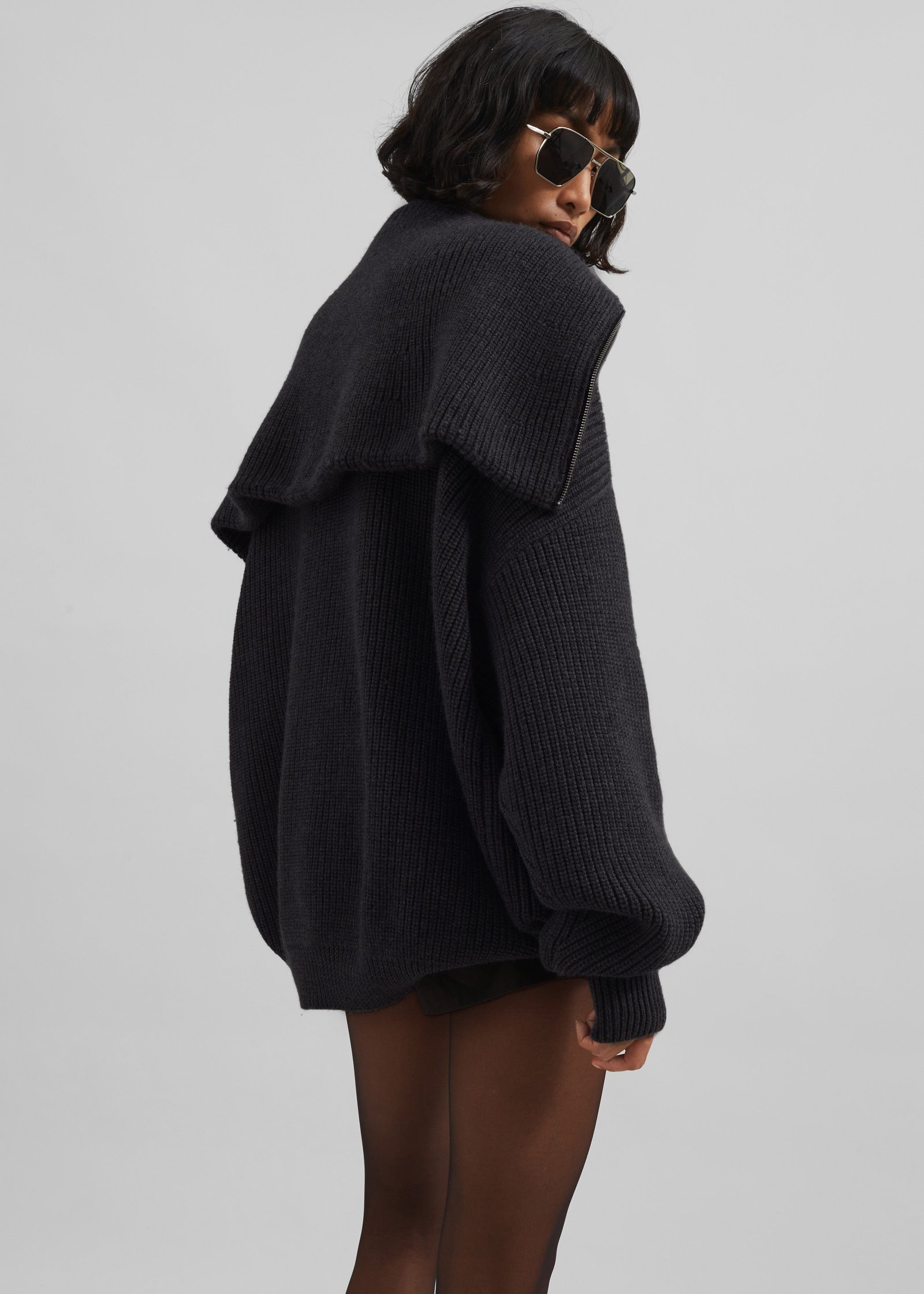 Hazel Oversized Wool Jumper - Dark Grey - Image 9