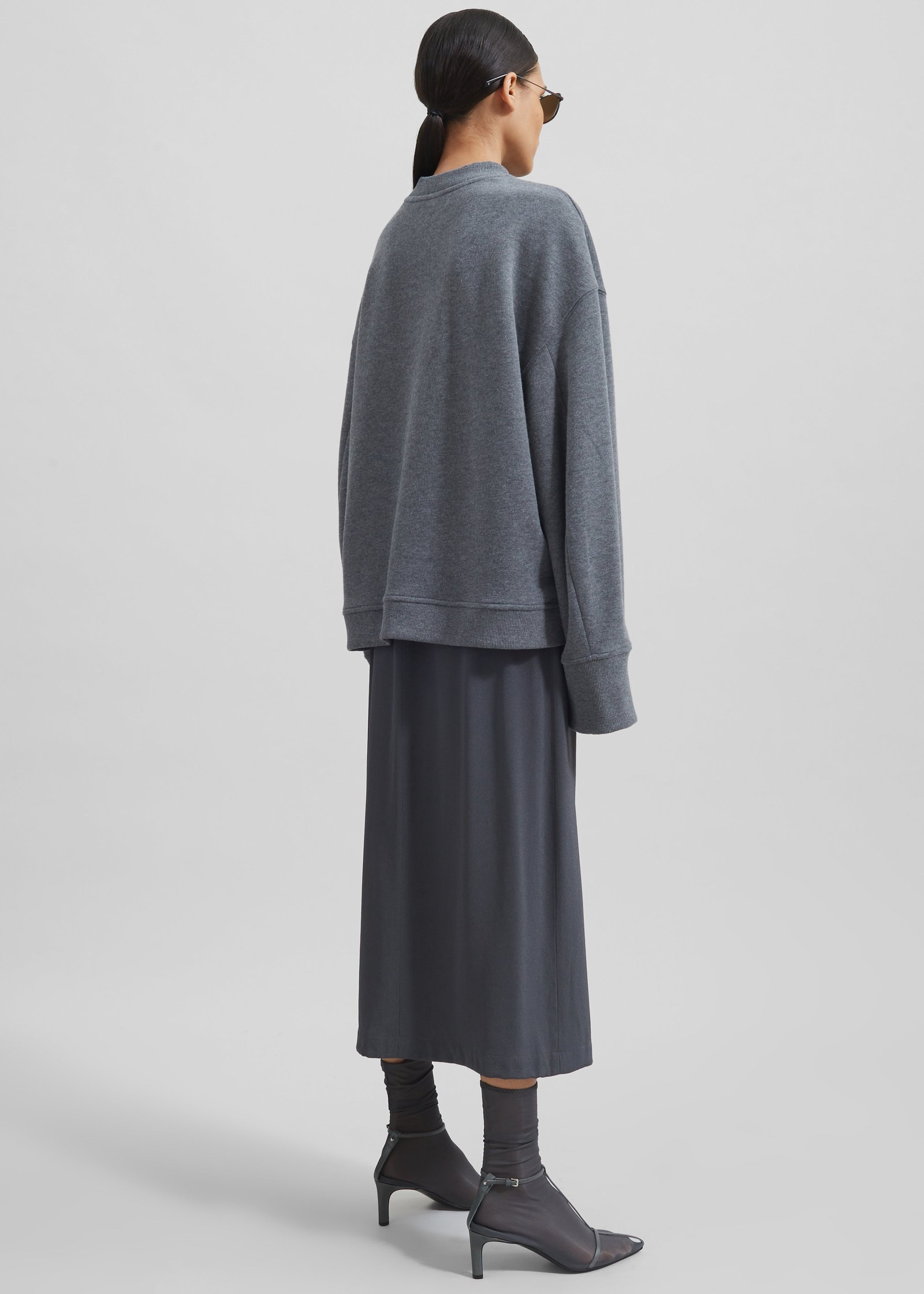 Talia Sweatshirt - Dark Grey - Image 11